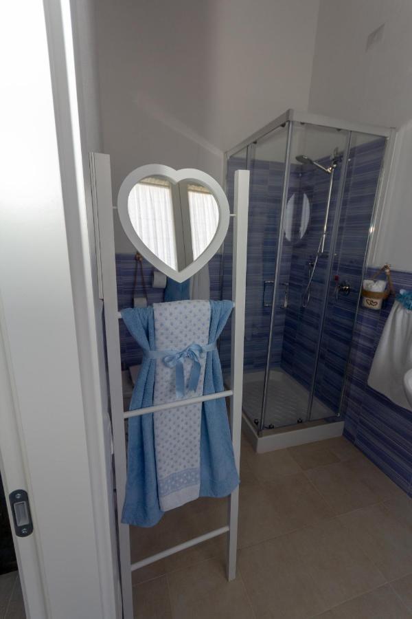 クアルトゥッチュ Sole&Mare Bed & Breakfast エクステリア 写真